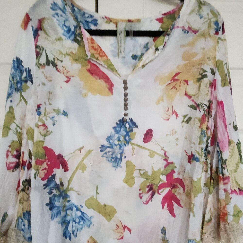 Beautiful bell sleeve top